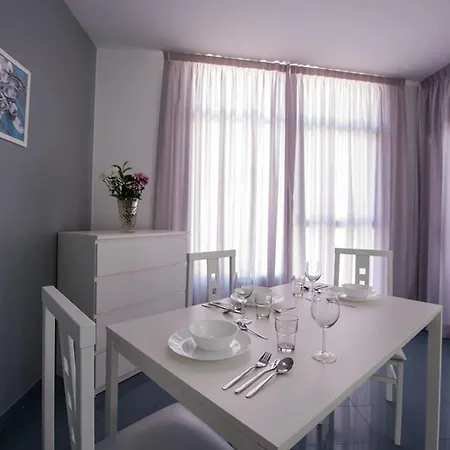 Miami Sun Apartment *